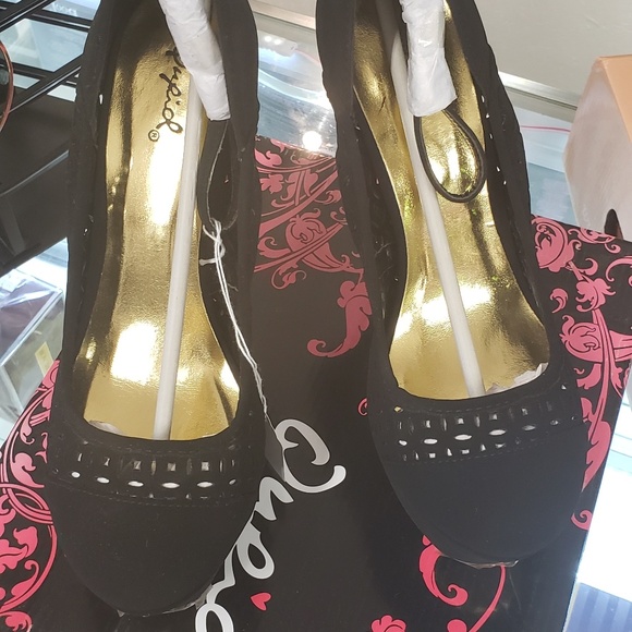 Sexy pumps - Picture 3 of 3